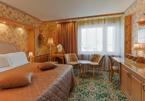 Номер улучшенный комфорт с 1 двуспальной кроватью