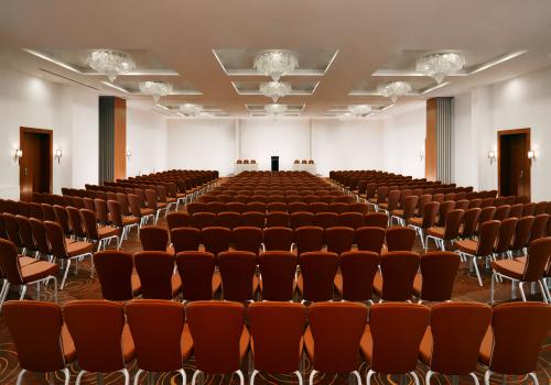 Фото Sheraton Skypoint Luxe