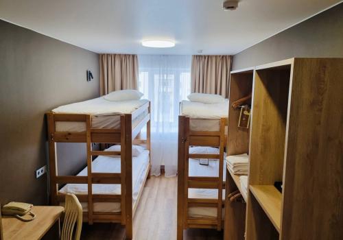 Кровать в 4-местном общем номере