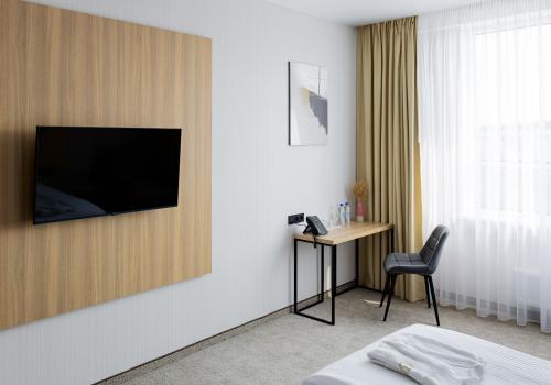 Номер стандарт бизнес с 2 односпальными кроватями