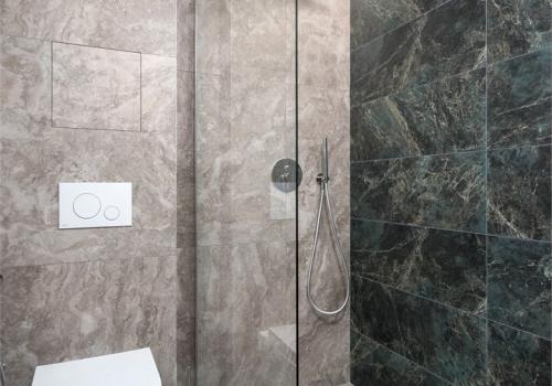 Номер улучшенный с 1 двуспальной кроватью NEW