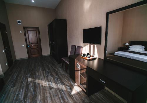 Фото Отель Баден-Баден