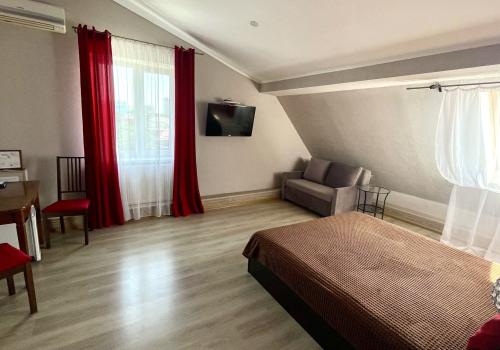 Номер стандарт с 1 двуспальной кроватью