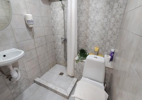 3-местный номер эконом (без окна)