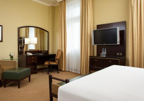 Номер делюкс с 1 двуспальной кроватью