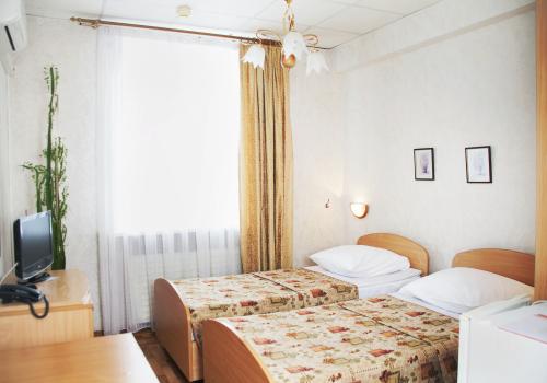 Номер эконом с 2 односпальными кроватями