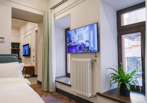 Номер студия с 1 двуспальной кроватью