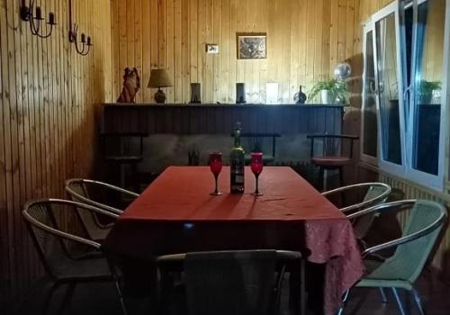 Фото Отель Четыре короны