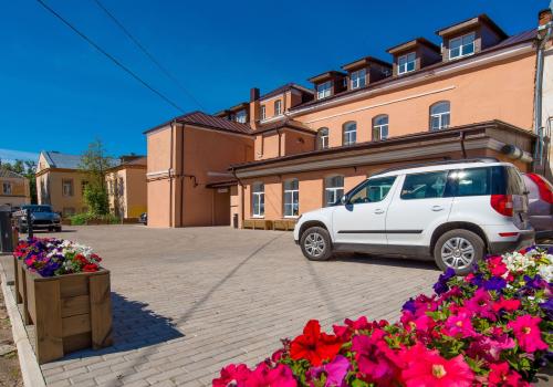 Фото отеля 2