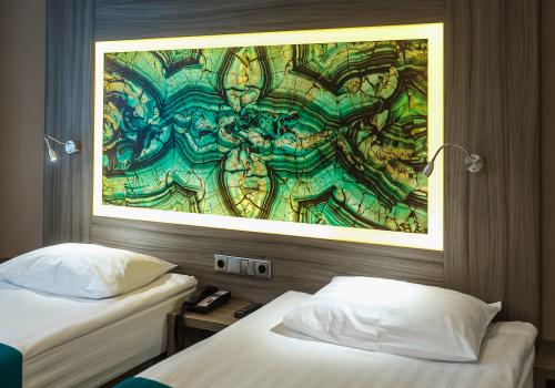 Номер стандарт с 2 односпальными кроватями