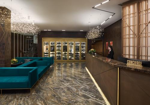 Фото Crystal House Suite Hotel & Spa