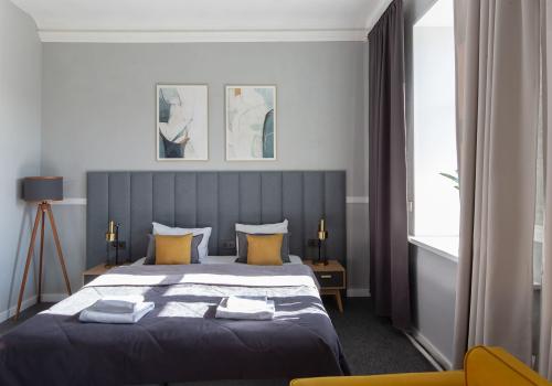 Фото Отель Lopatin Невский 100