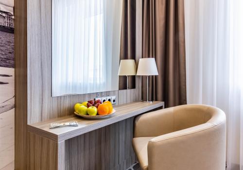 2-комнатный номер люкс с 1 двуспальной кроватью