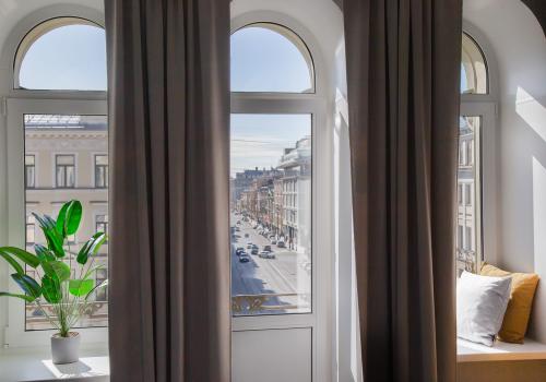 Фото Отель Lopatin Невский 100