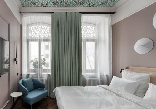 Номер стандарт с 1 двуспальной кроватью