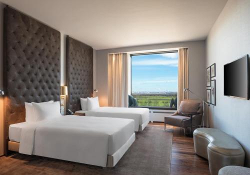 Фото Отель Hilton Saint Petersburg ExpoForum