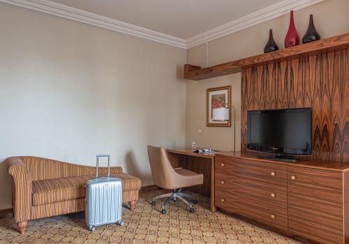 Номер делюкс с 2 односпальными кроватями