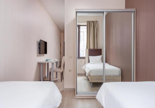 Фото Отель Golden Tulip Krasnodar