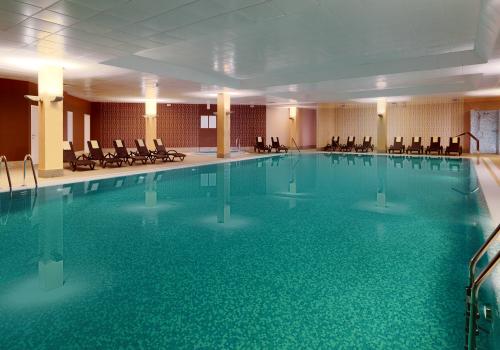 Фото Sheraton Skypoint Luxe