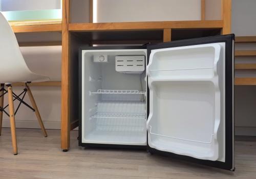 4-местный номер комфорт с 1 двуспальной кроватью