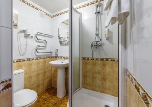 Номер эконом с 2 односпальными кроватями