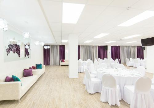 Фото Амакс Премьер Отель