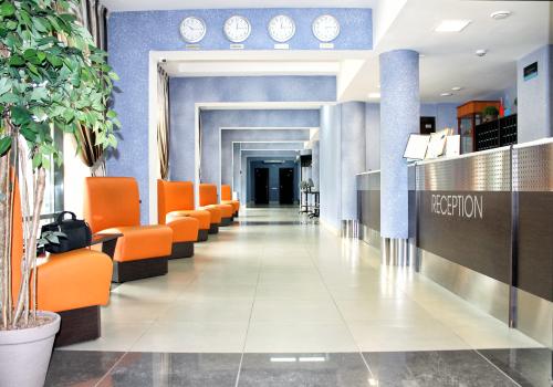 Фото East Time Hotel