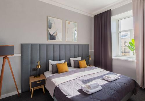 Фото Отель Lopatin Невский 100