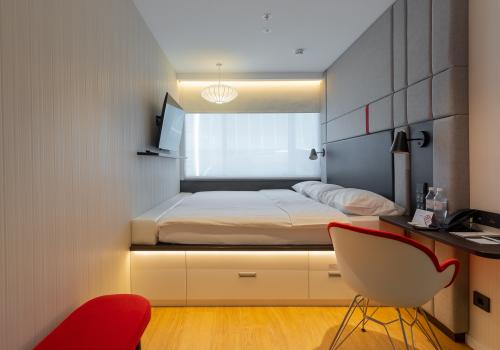 Номер улучшенный с 1 двуспальной кроватью