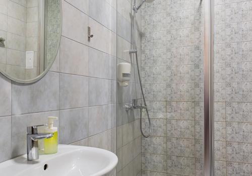 Фото Гостиница На Цветном