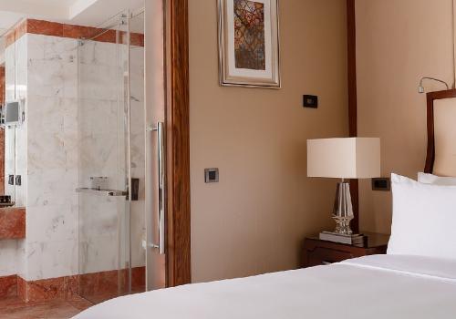 Номер люкс Москва