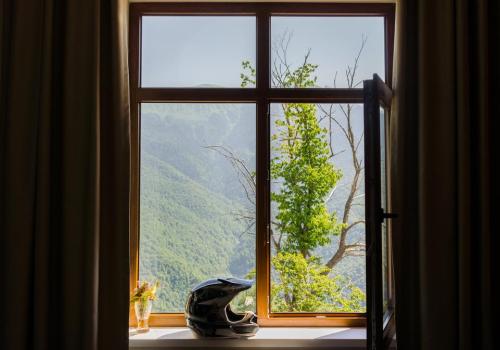 Фото Отель Riders Lodge