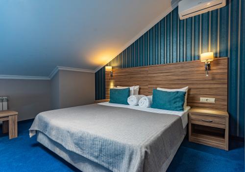 Номер стандарт семейный (мансарда)