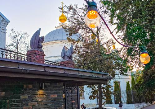 Фото Отель Дом с гаргульями