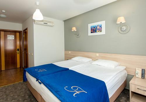 Фото Амакс Премьер Отель