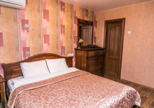 Номер люкс с 1 двуспальной кроватью