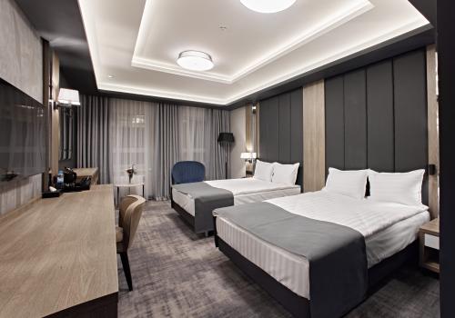 Номер полулюкс с 2 односпальными кроватями