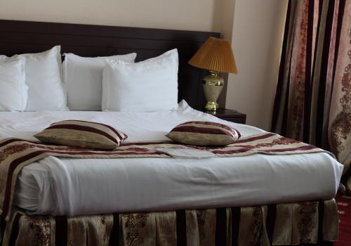 Номер улучшенный с 1 двуспальной кроватью