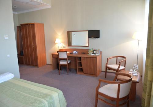 Номер комфорт стандарт с 1 двуспальной кроватью