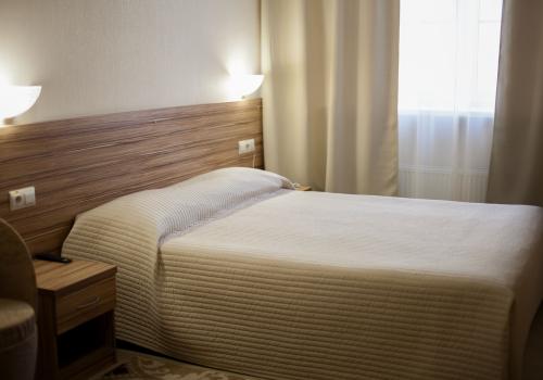 Фото Отель Октябрьский