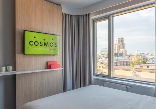 Номер стандарт с 1 двуспальной кроватью