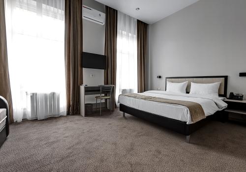 Номер улучшенный с 1 двуспальной кроватью