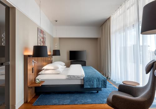 Фото отеля 1