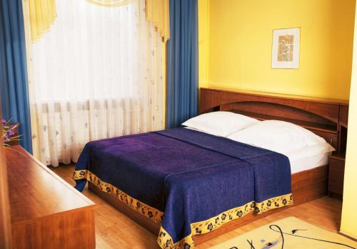 Номер первой категории Полулюкс