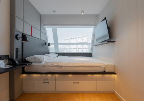 Номер улучшенный с 1 двуспальной кроватью