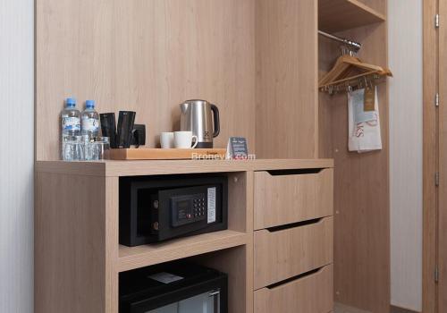 Номер стандарт бизнес с 2 односпальными кроватями