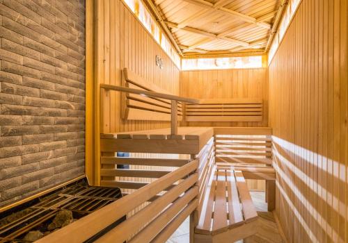 Фото Отель Томь Ривер Плаза