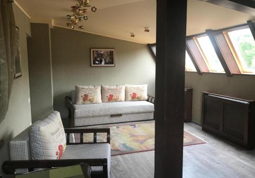 Номер люкс семейный (мансарда)