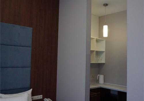 Номер люкс с 1 двуспальной кроватью