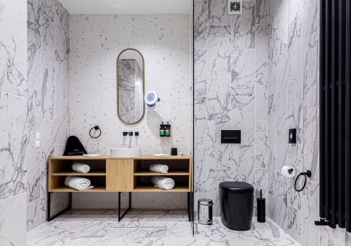 Номер Deluxe One Bedroom Apartment с 1 двуспальной кроватью